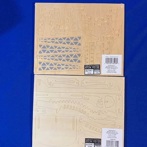 Creatology Wooden 3D Puzzle 2, Eiffel Tower & Skeleton - Picture 2 of 6